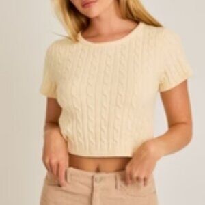 Le Lis Ivory Cable Knit Top